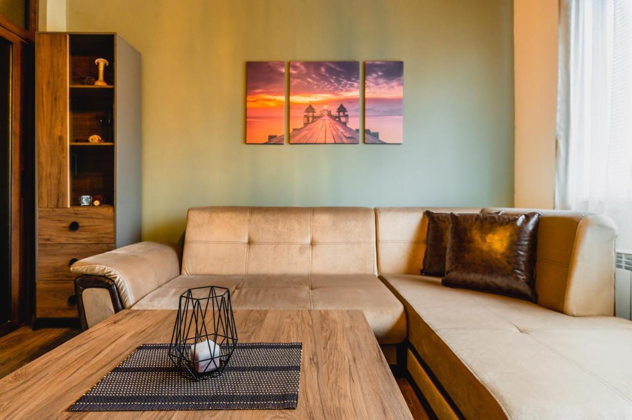 Eagles' Bridge - 1bd Flat With Desk By Flat Mаnager Apartemen Sofia